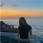 Estudiante de Ciencia y Tecnología de los Alimentos que ha cursado biología, química y matemáticas. Con experiencia de monitora.